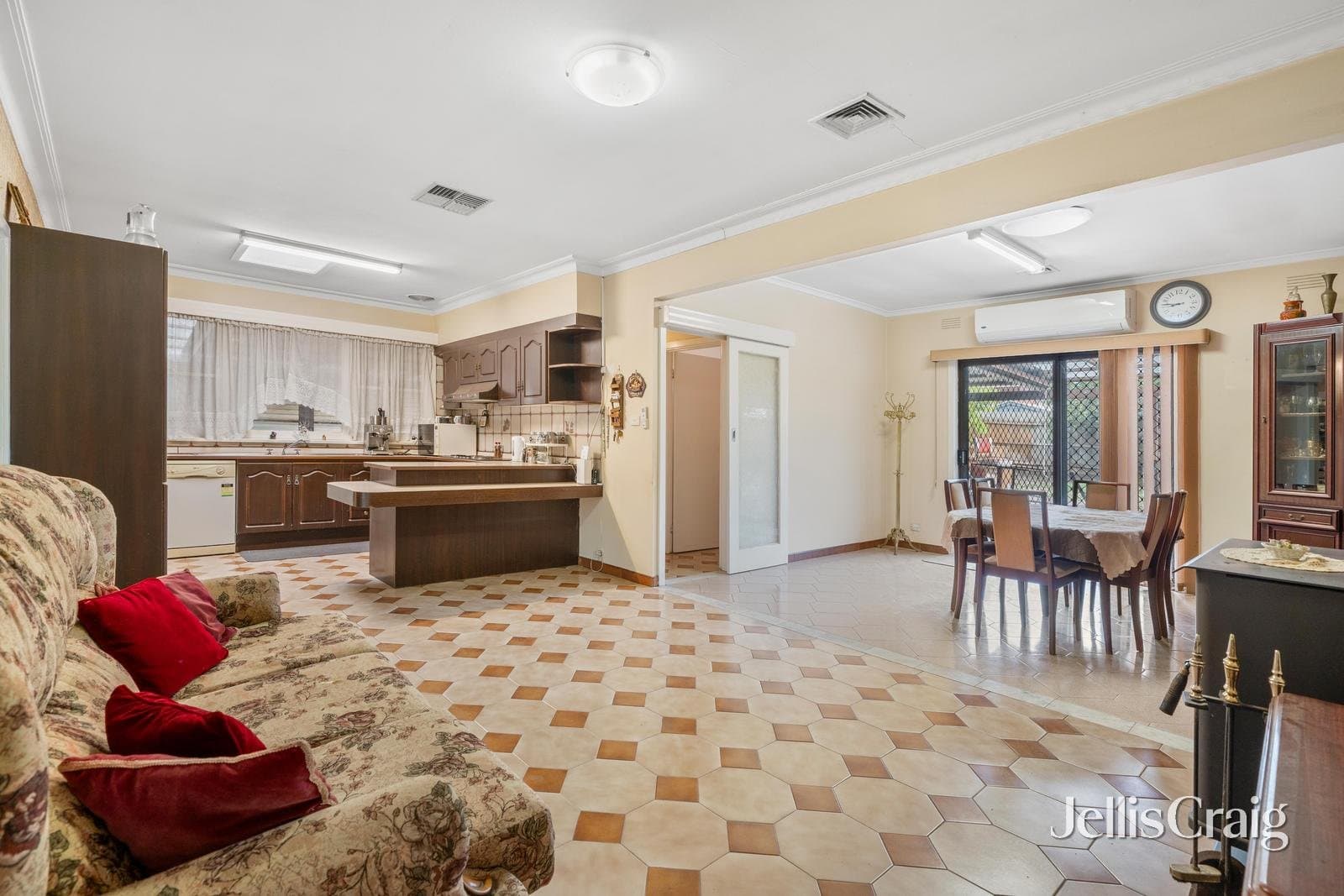 98 Junction Road, Nunawading, Nunawading - Thumbnail 5