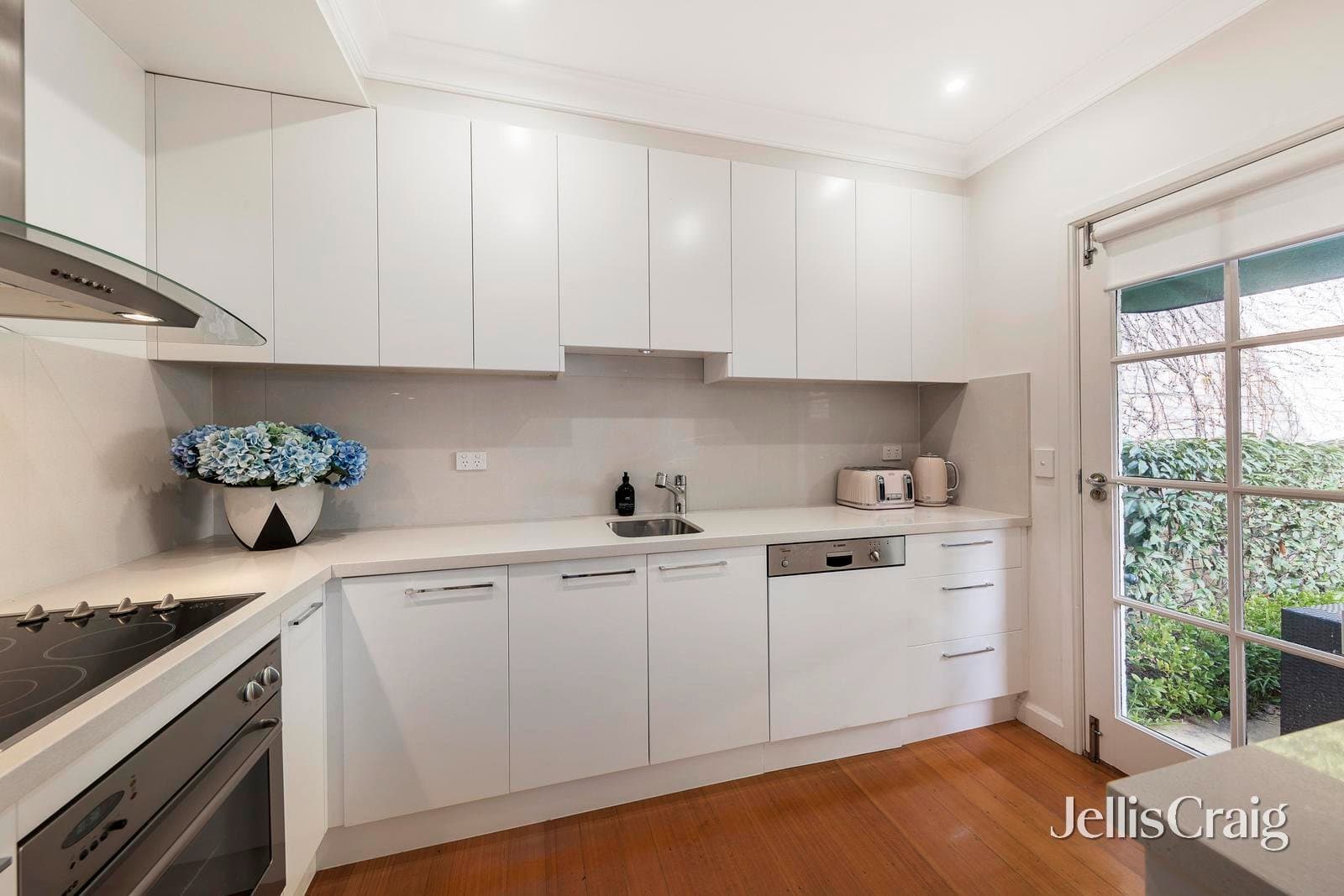 5/8 Devorgilla Avenue, Toorak, Toorak - Thumbnail 4