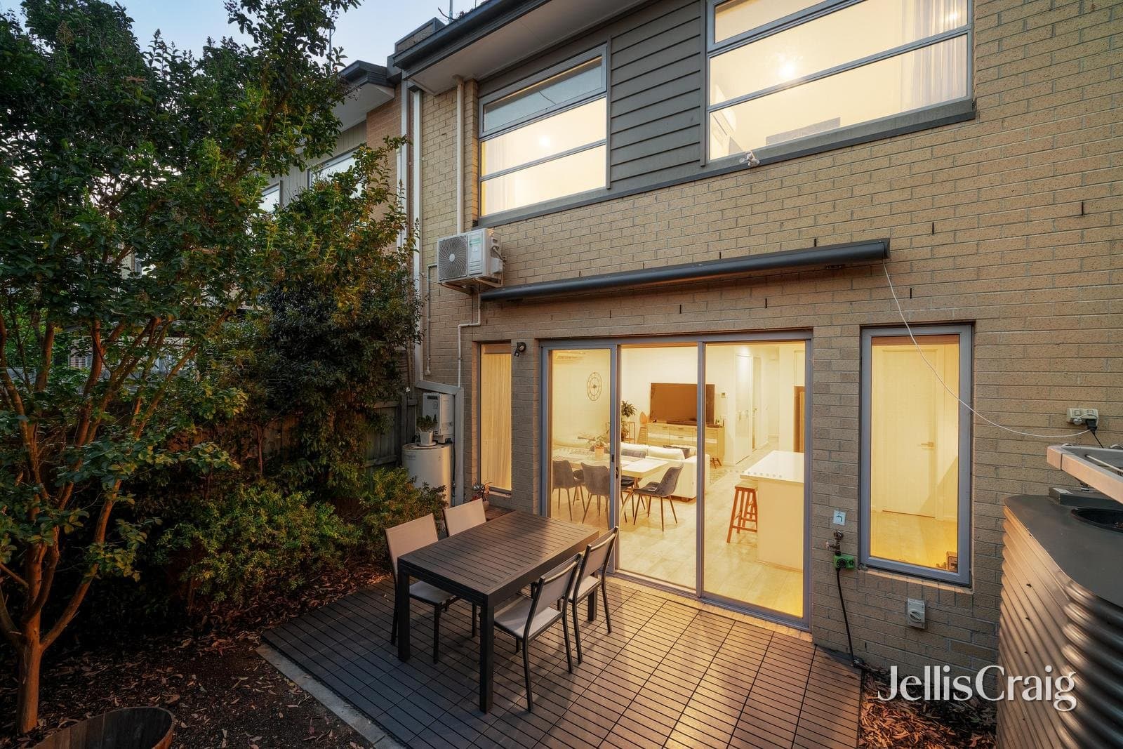 3 Skeggs Crescent, Heidelberg Heights, Heidelberg Heights - Image 1