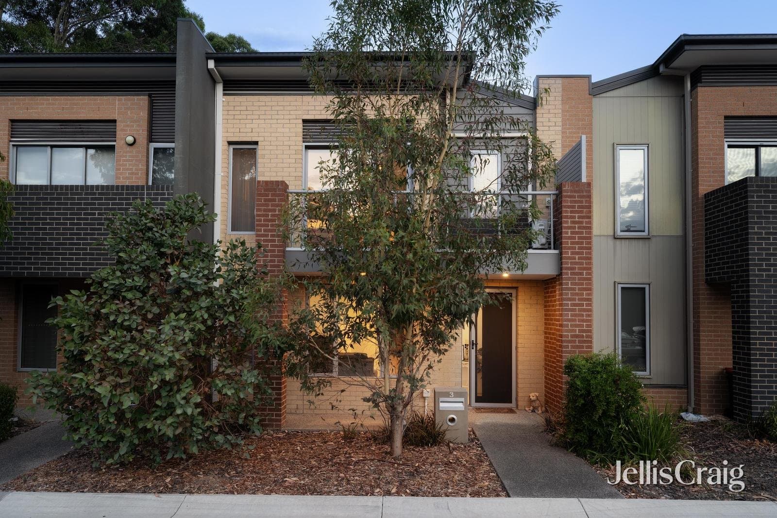3 Skeggs Crescent, Heidelberg Heights, Heidelberg Heights - Thumbnail 2