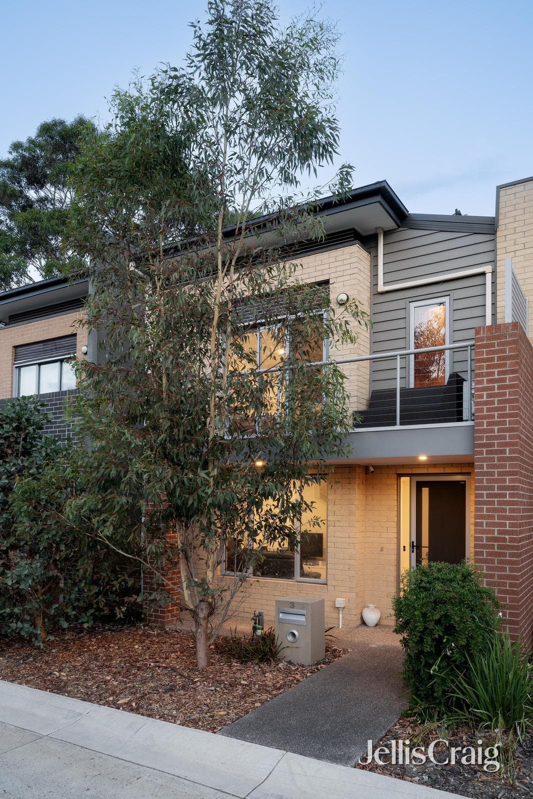 3 Skeggs Crescent, Heidelberg Heights, Heidelberg Heights - Thumbnail 3