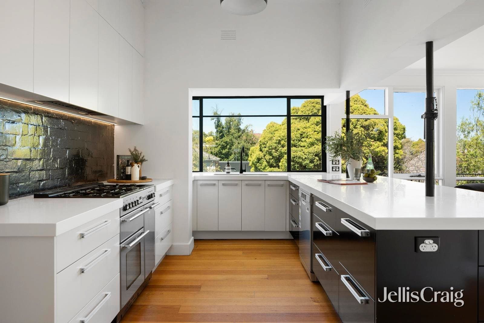 7 Raven Street, Kew, Kew - Thumbnail 8