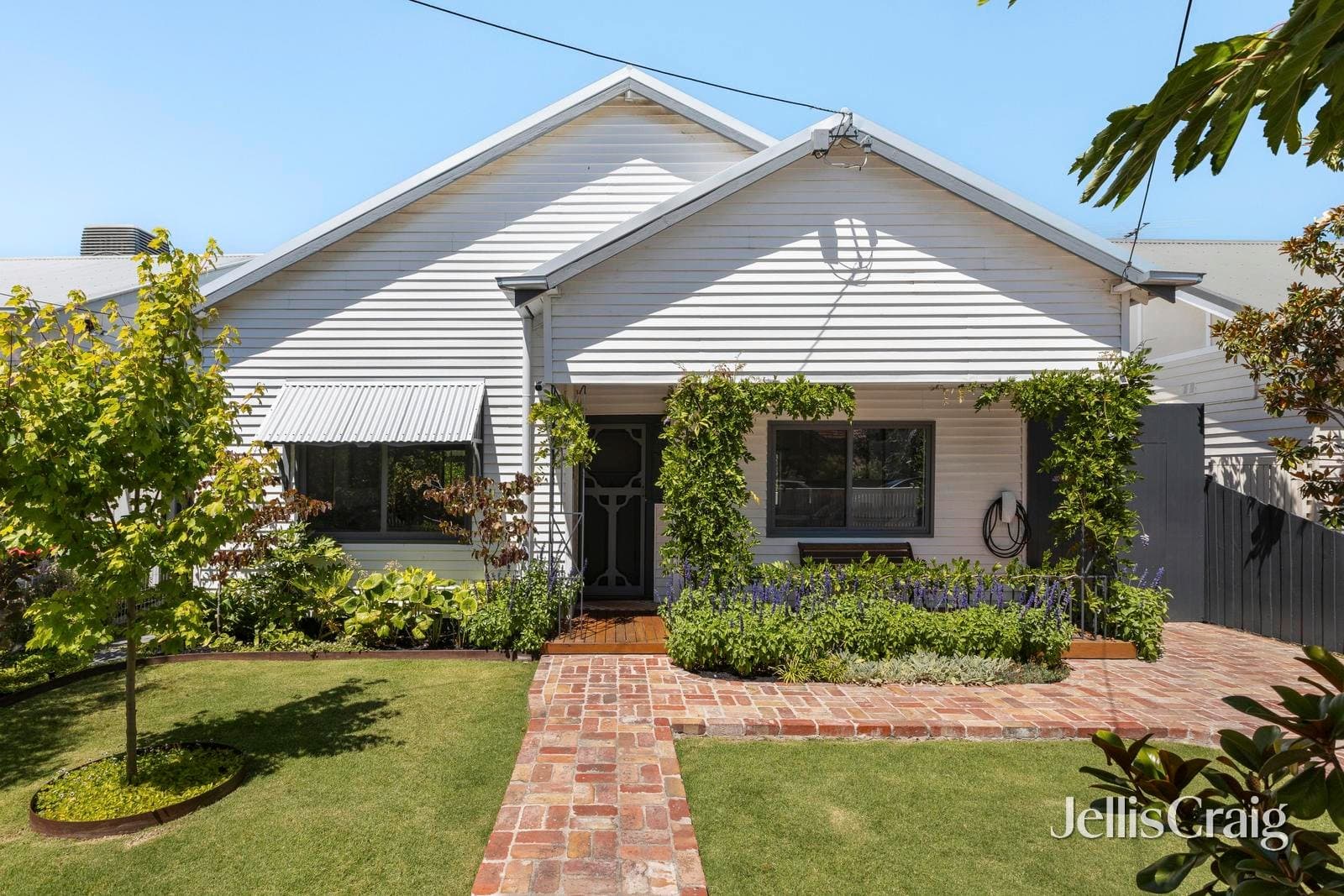 16 Alphington Street, Northcote, Northcote - Thumbnail 2