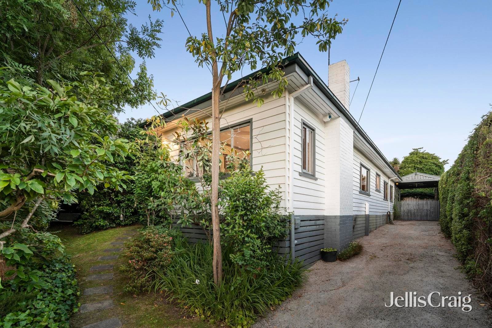 15 Dublin Road, Ringwood East, Ringwood East - Thumbnail 2