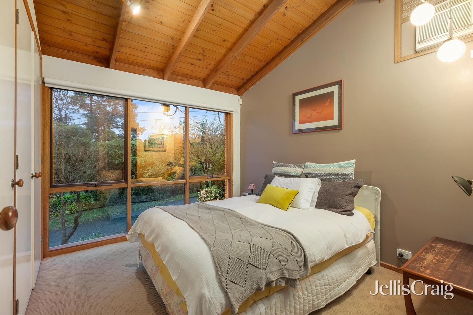 7 McCallum Road, Doncaster, Doncaster - Thumbnail 8