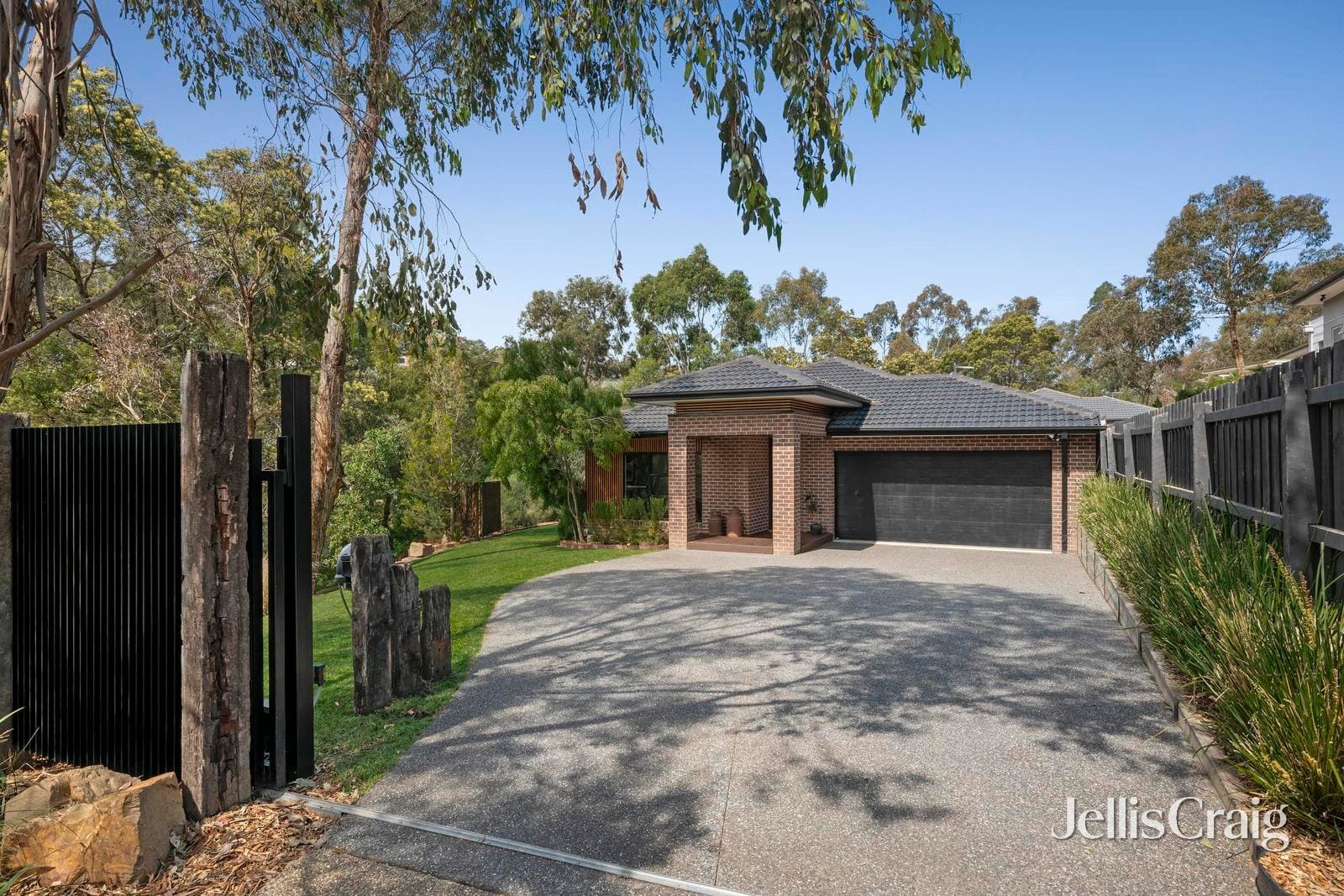 2 Bushland Grove, Lilydale, Lilydale - Thumbnail 2