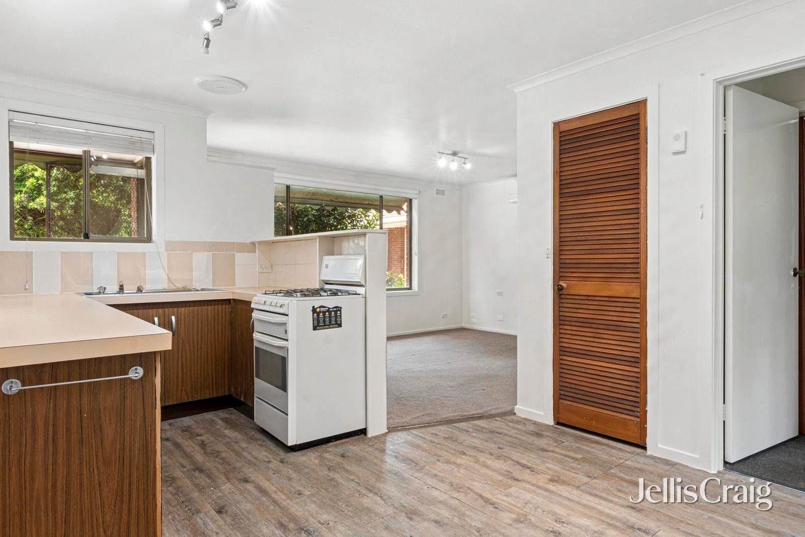 7/16 Greenhill Avenue, Castlemaine, Castlemaine - Thumbnail 5