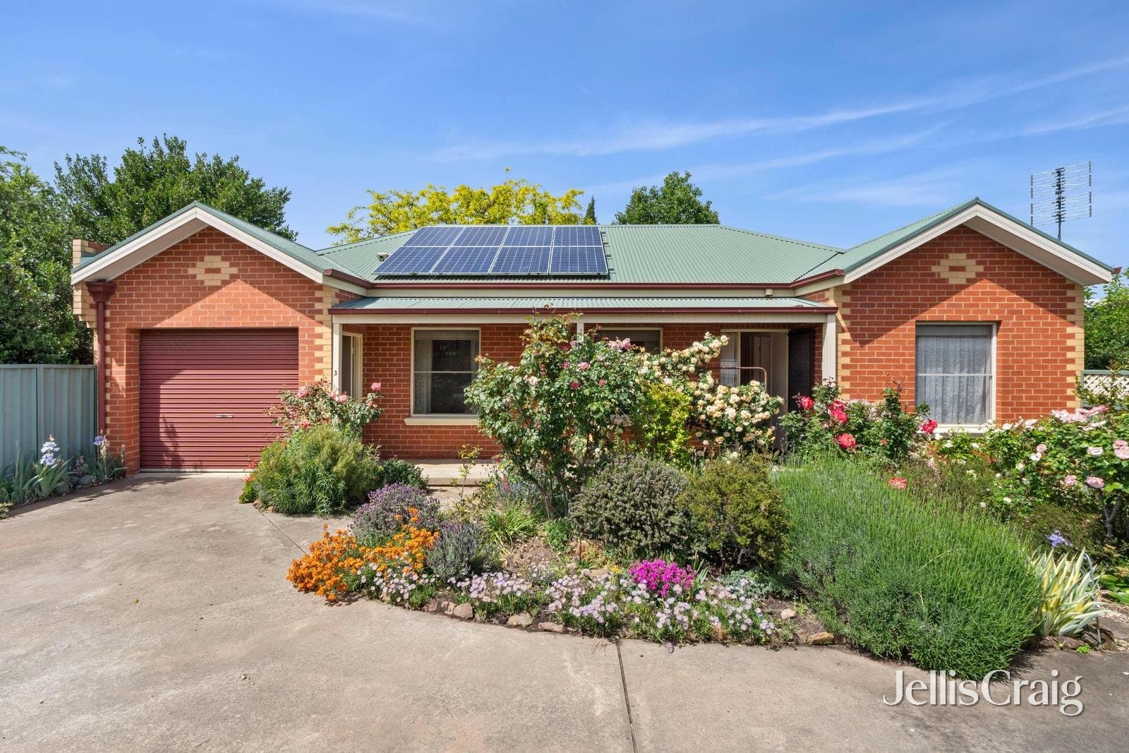 3/2 Doveton Street, Castlemaine, Castlemaine - Thumbnail 2
