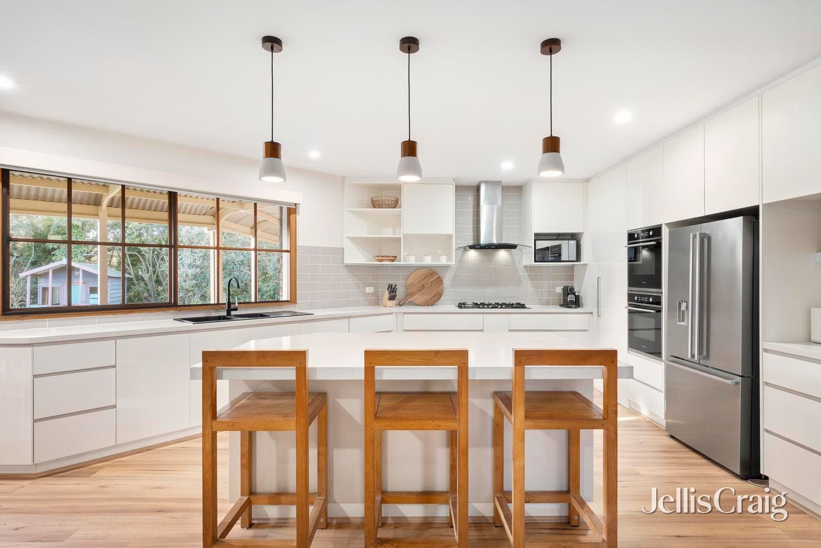13 Chapman Court, Mooroolbark, Mooroolbark - Thumbnail 3