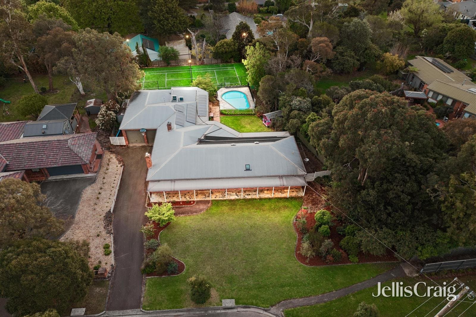 13 Chapman Court, Mooroolbark, Mooroolbark - Thumbnail 6