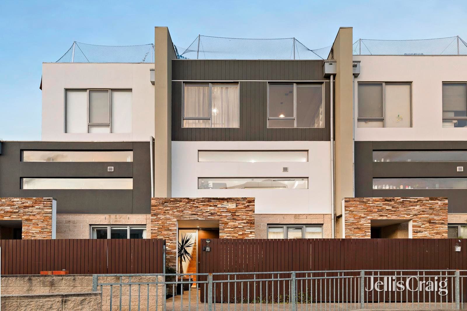 2/58 Bateman Road, Kensington, Kensington - Image 1