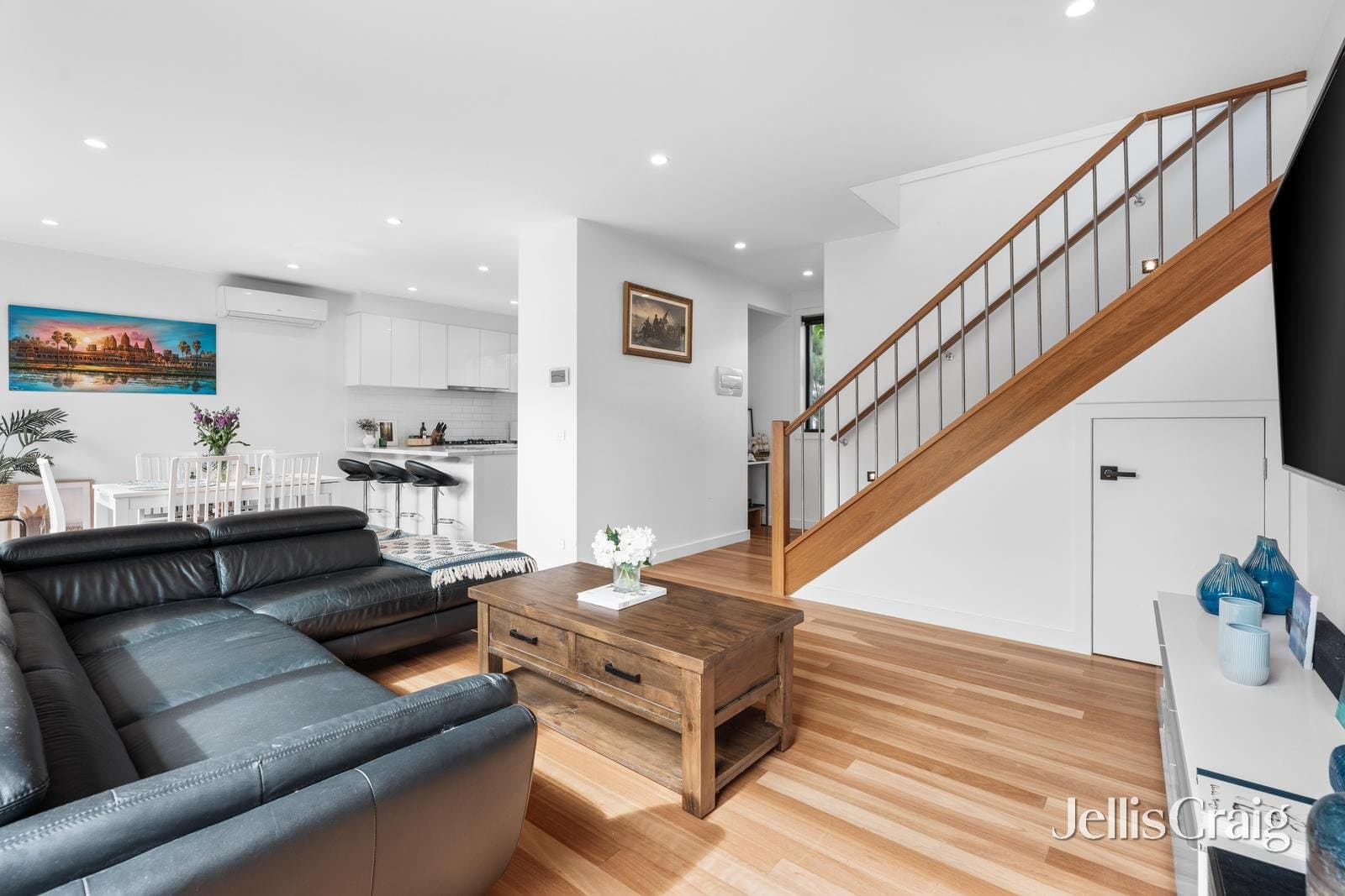 2/6 Sunhill Road, Templestowe Lower, Templestowe Lower - Thumbnail 5