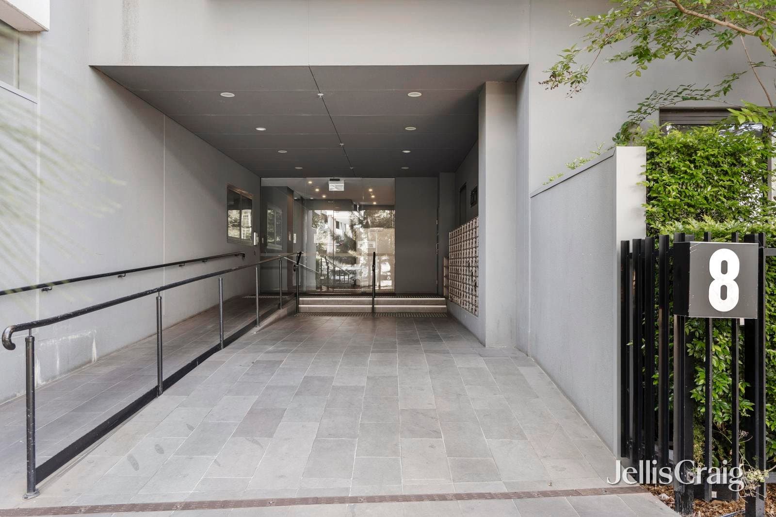 203/8 Olive York Way, Brunswick West, Wynyard - Image 1