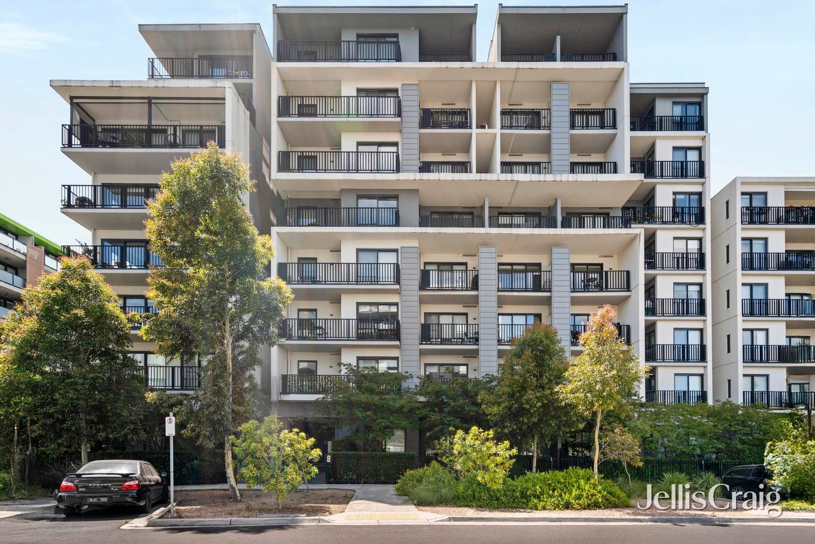203/8 Olive York Way, Brunswick West, Wynyard - Thumbnail 3