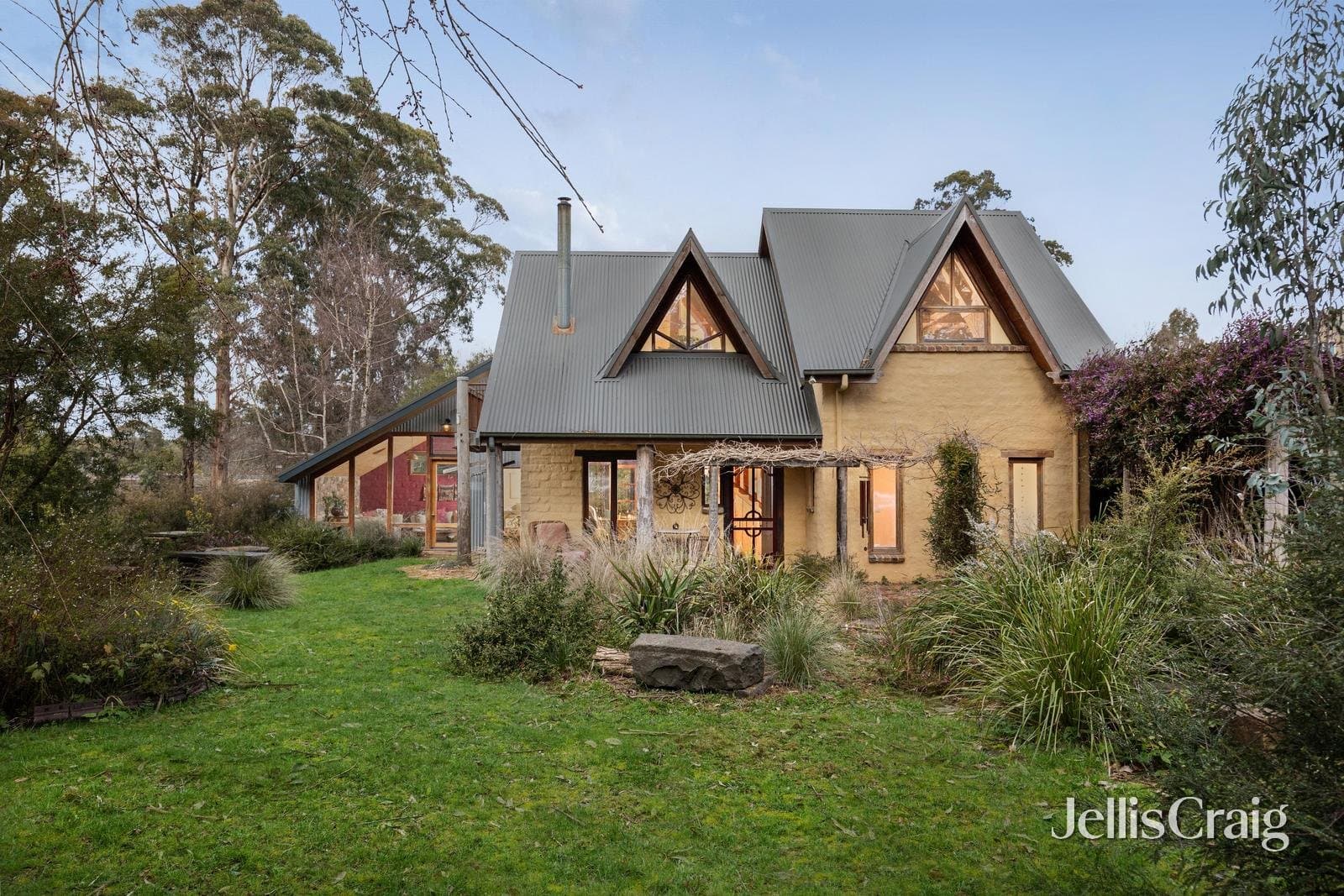 6 Aitkin Crescent, Kinglake, Kinglake - Thumbnail 2