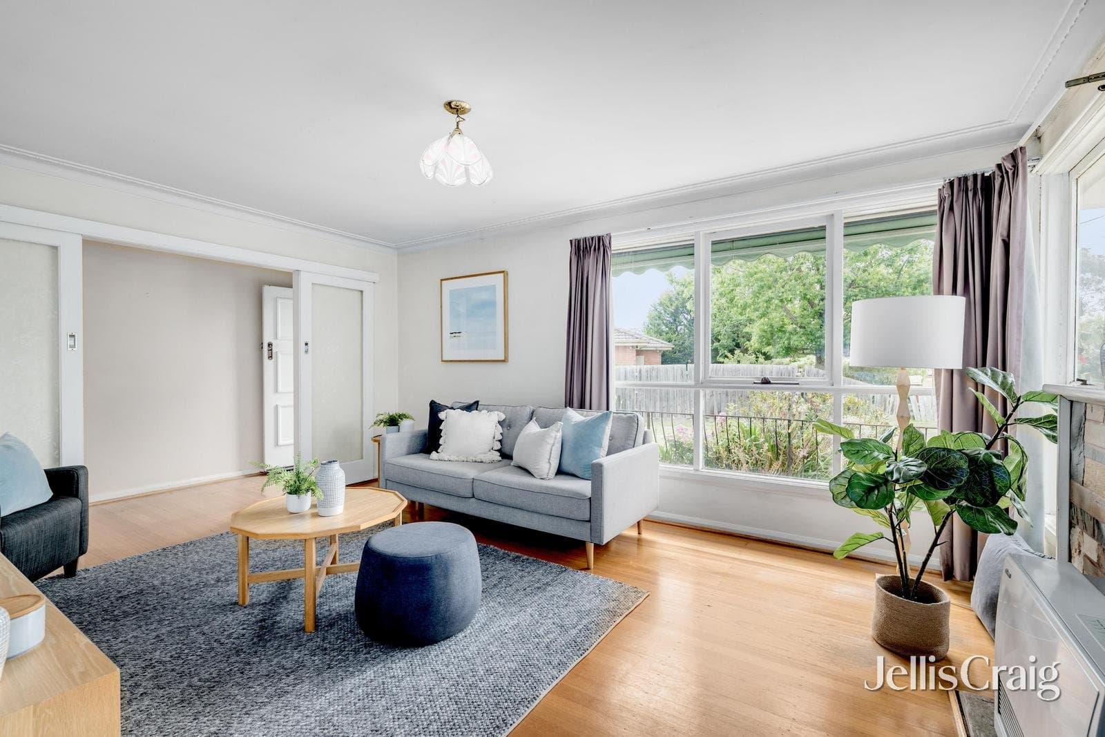 8 Whites Lane, Glen Waverley, Glen Waverley - Thumbnail 4