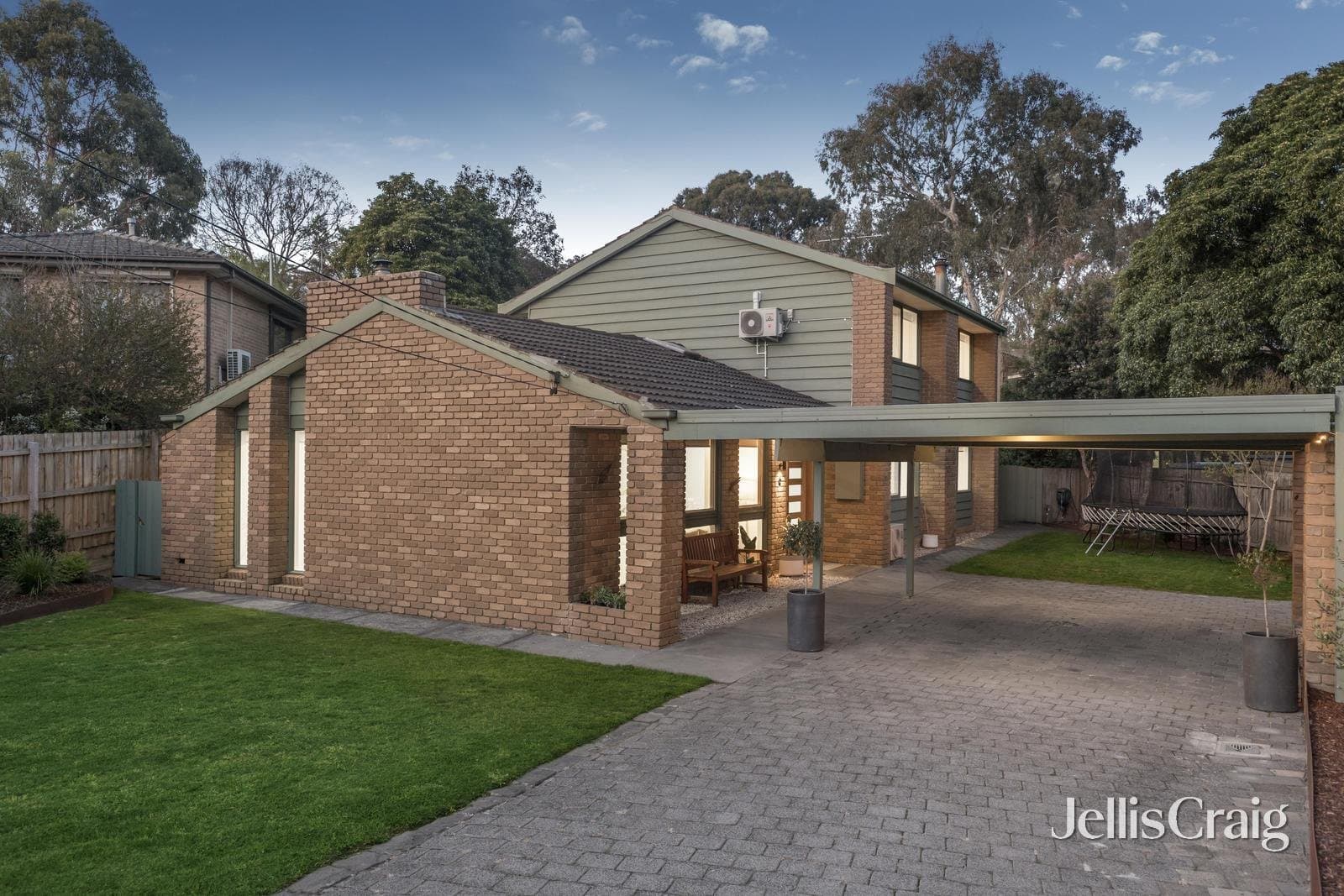 6 Aminya Place, Briar Hill, Briar Hill - Thumbnail 2