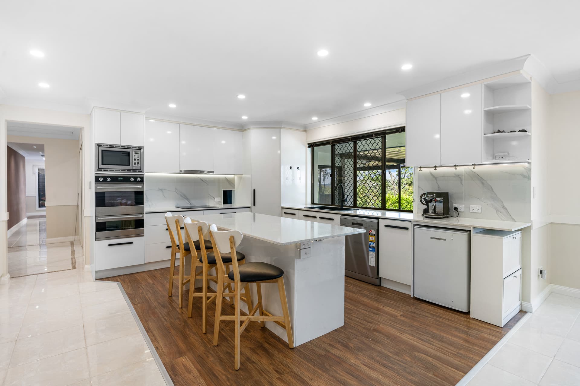 35 Helensvale  Road, Helensvale, QLD, 4212, Helensvale - Thumbnail 3