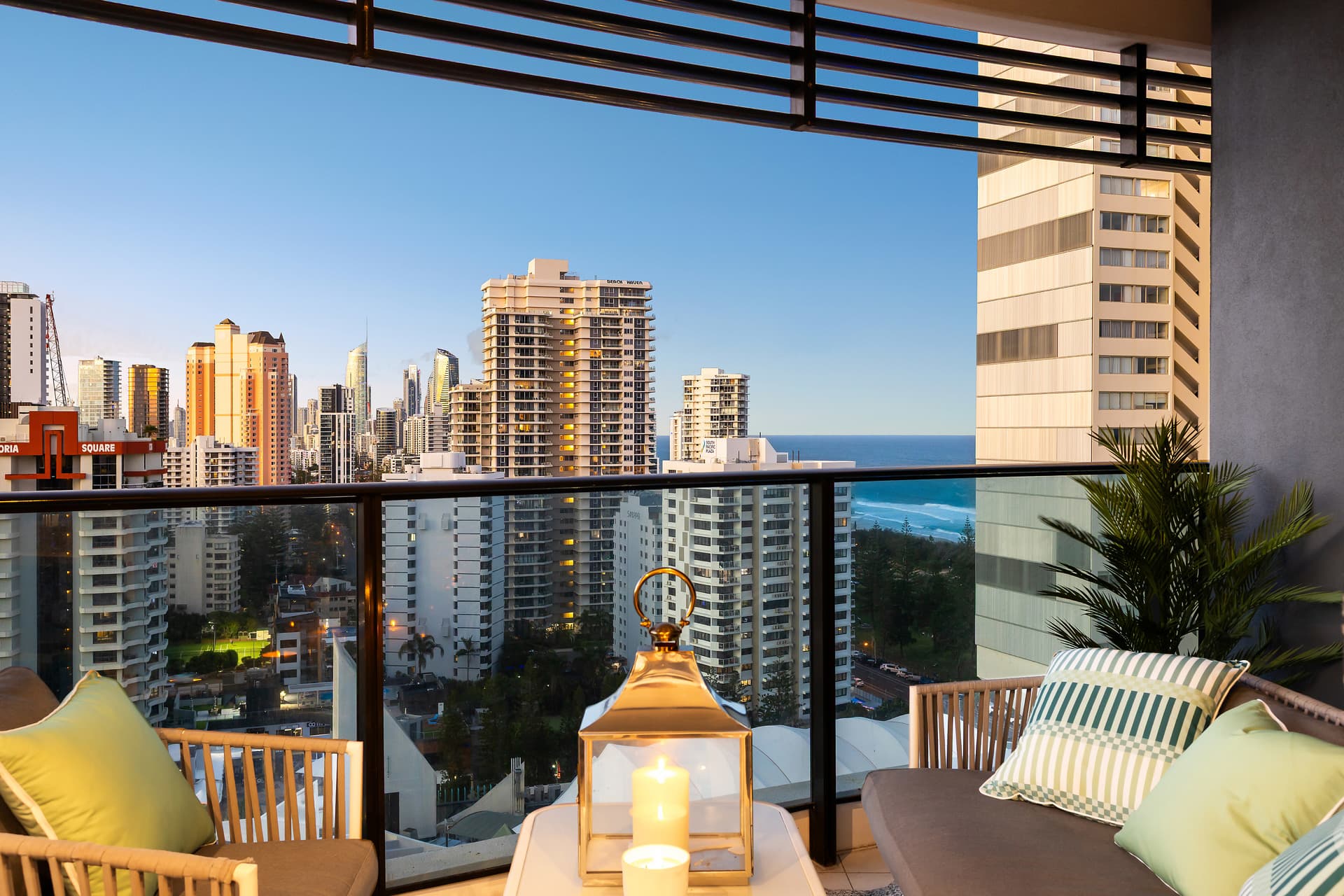 1701/1 Oracle Boulevard, Broadbeach, QLD, 4218, Bunyah - Thumbnail 2