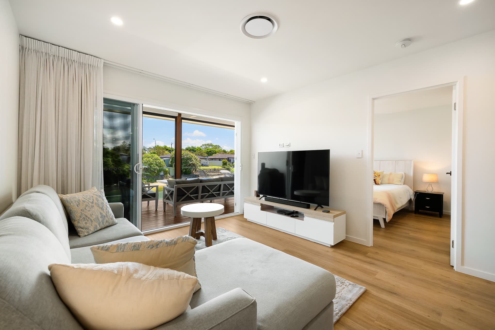 2/17 Key West , Broadbeach Waters, QLD, 4218, Broadbeach Waters - Thumbnail 5