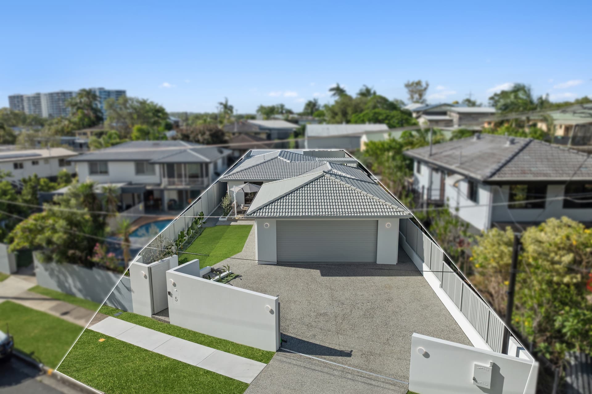 5 Arthur Street, Biggera Waters, QLD, 4216, Biggera Waters - Thumbnail 2