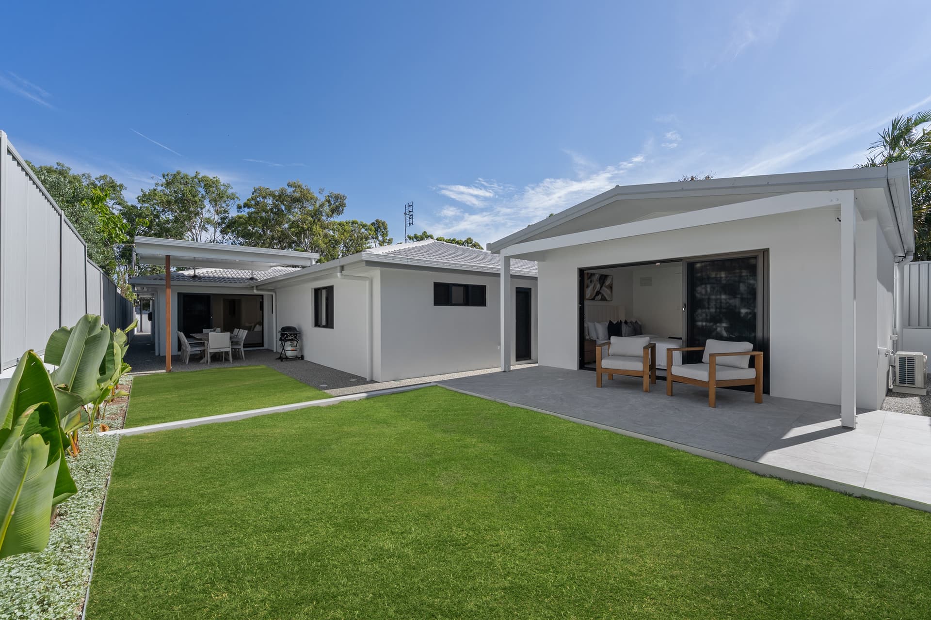 5 Arthur Street, Biggera Waters, QLD, 4216, Biggera Waters - Thumbnail 3