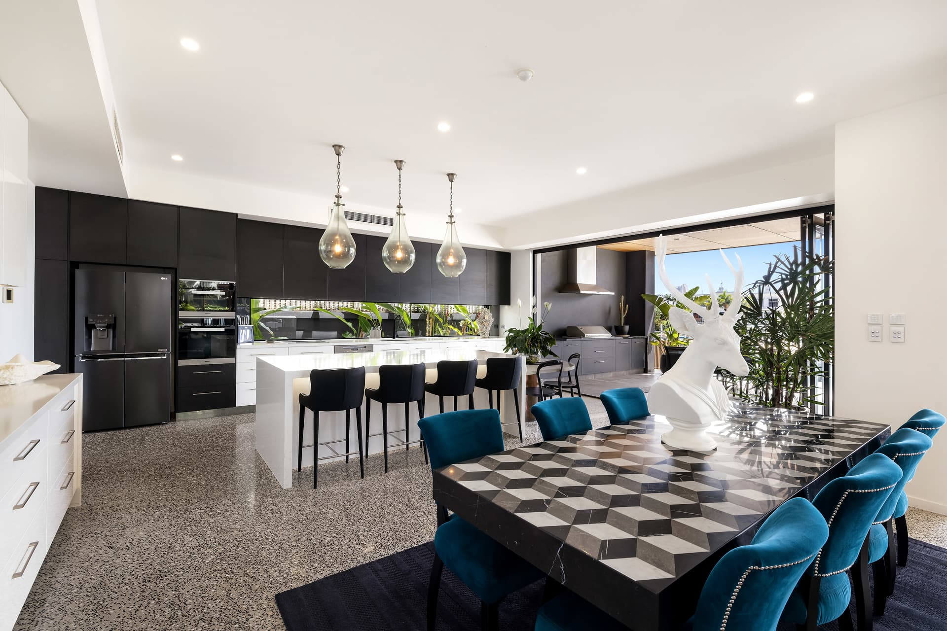 20 Bal Harbour , Broadbeach Waters, QLD, 4218, Broadbeach Waters - Thumbnail 8