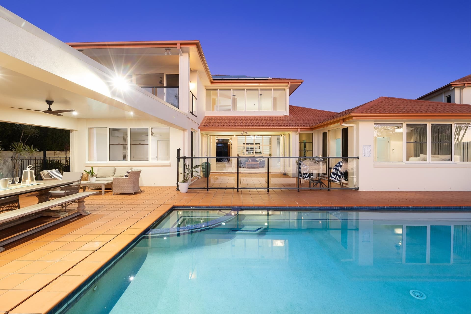 109 Edinburgh Road, Benowa Waters, QLD, 4217, Benowa - Thumbnail 2