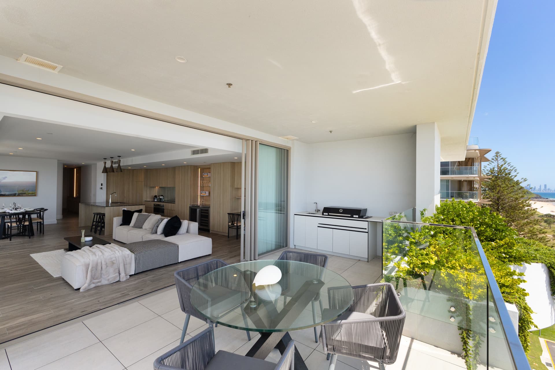 801/468 The Esplanade, Palm Beach, QLD, 4221, Palm Beach - Thumbnail 5