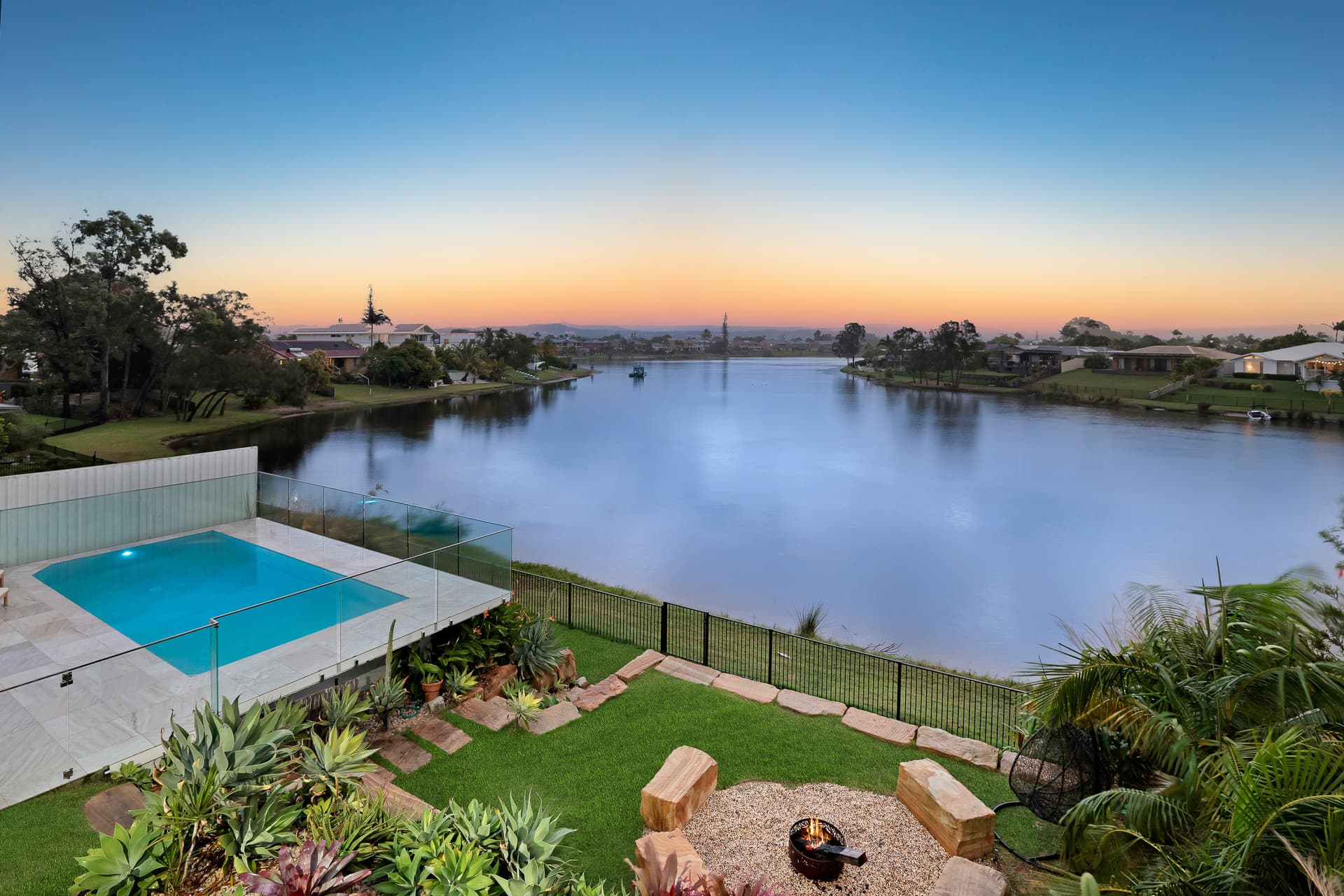 10, 1-5 Woodcourt Street, Burleigh Waters - Thumbnail 2