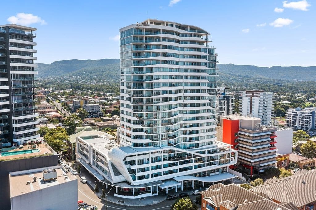 1103/10 Regent Street, Wollongong - Image 1
