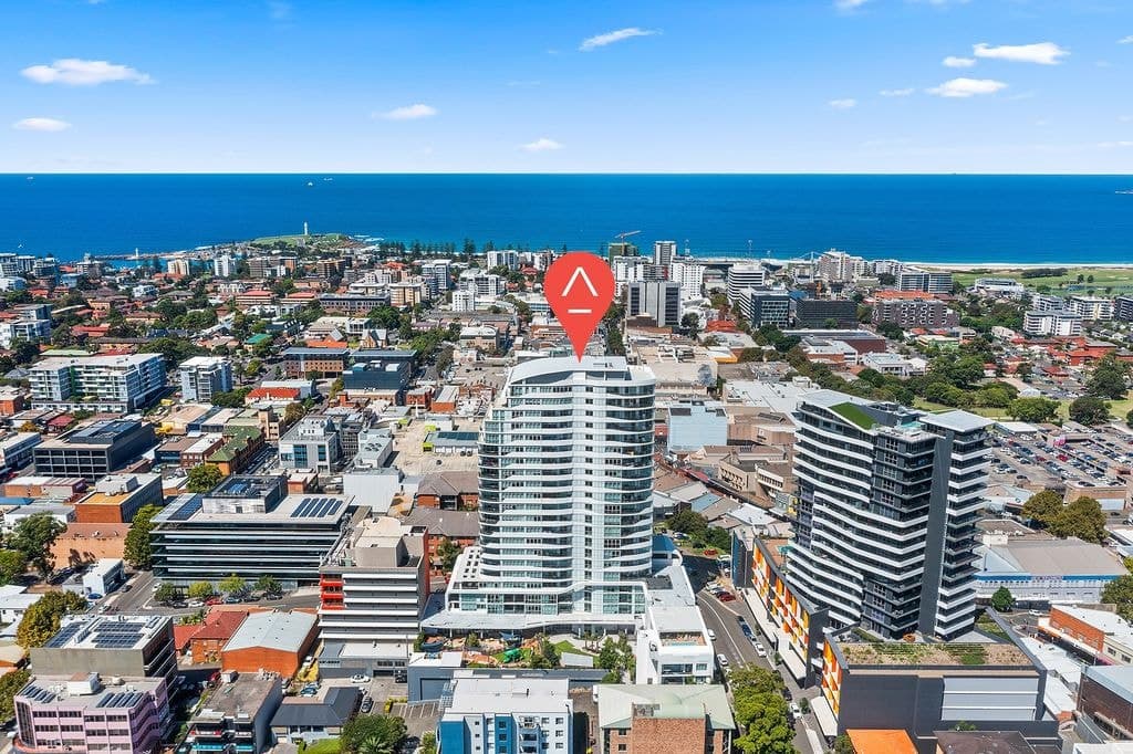 1103/10 Regent Street, Wollongong - Thumbnail 7