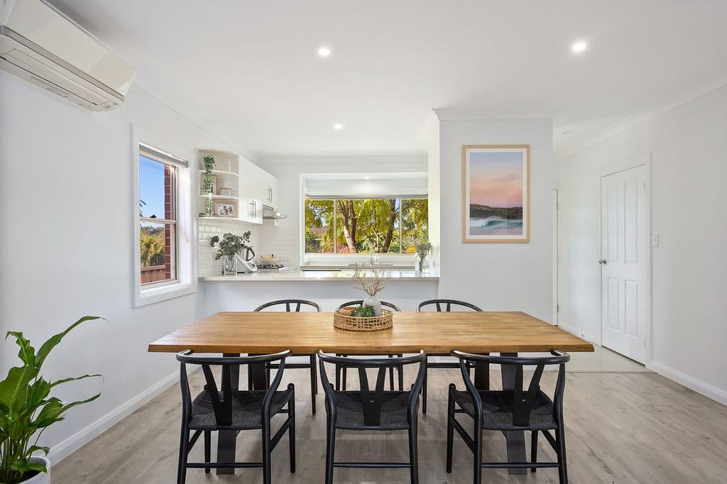 3/35 Russell Street, Balgownie - Image 1