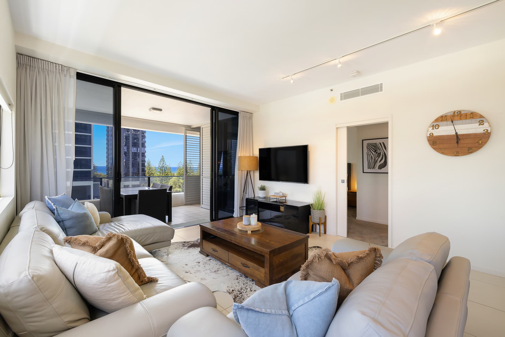 701/14 George Avenue, Broadbeach, QLD, 4218, Broadbeach - Thumbnail 4