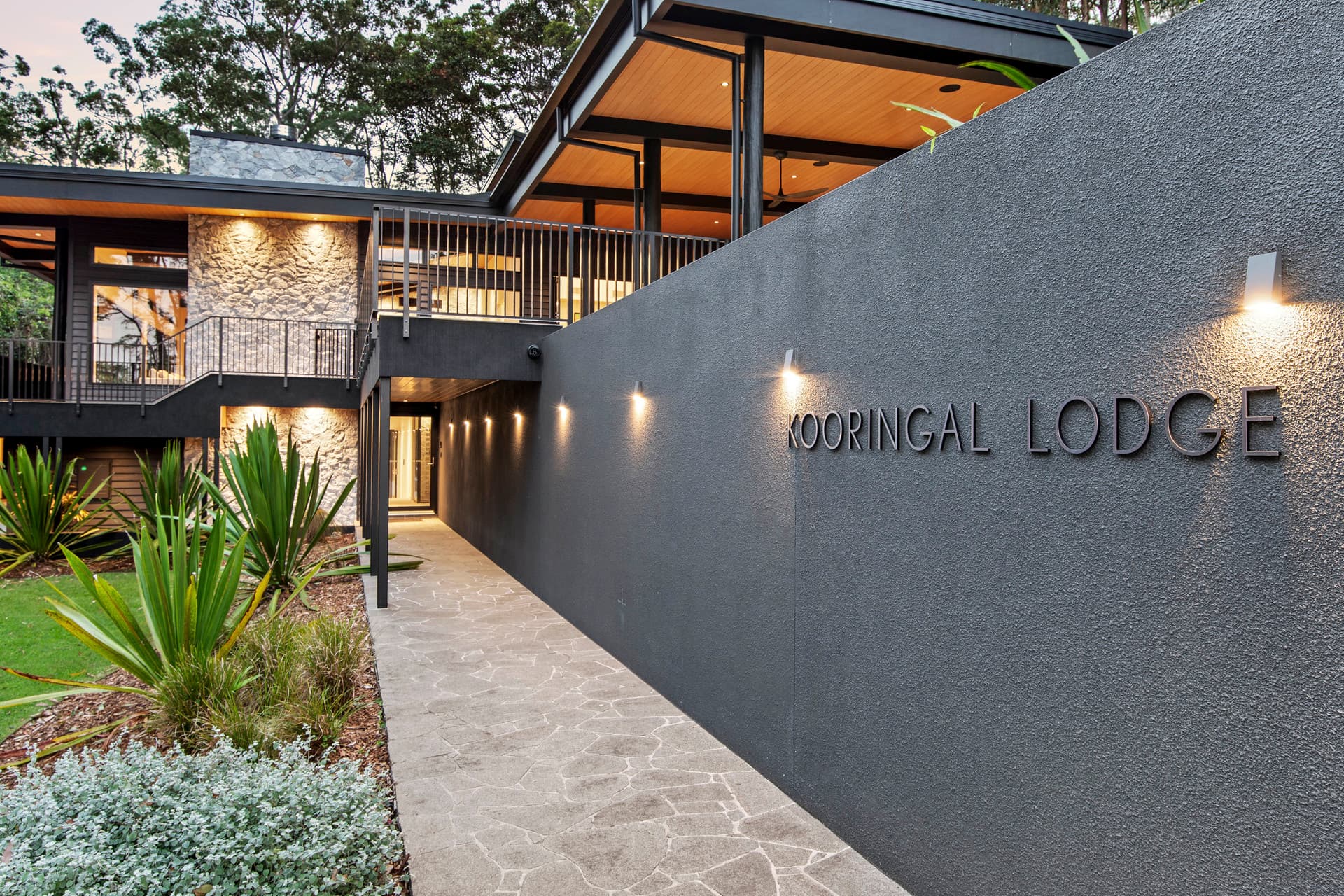 30 Kooringal Court, Tallebudgera, QLD, 4228, Tallebudgera - Thumbnail 4
