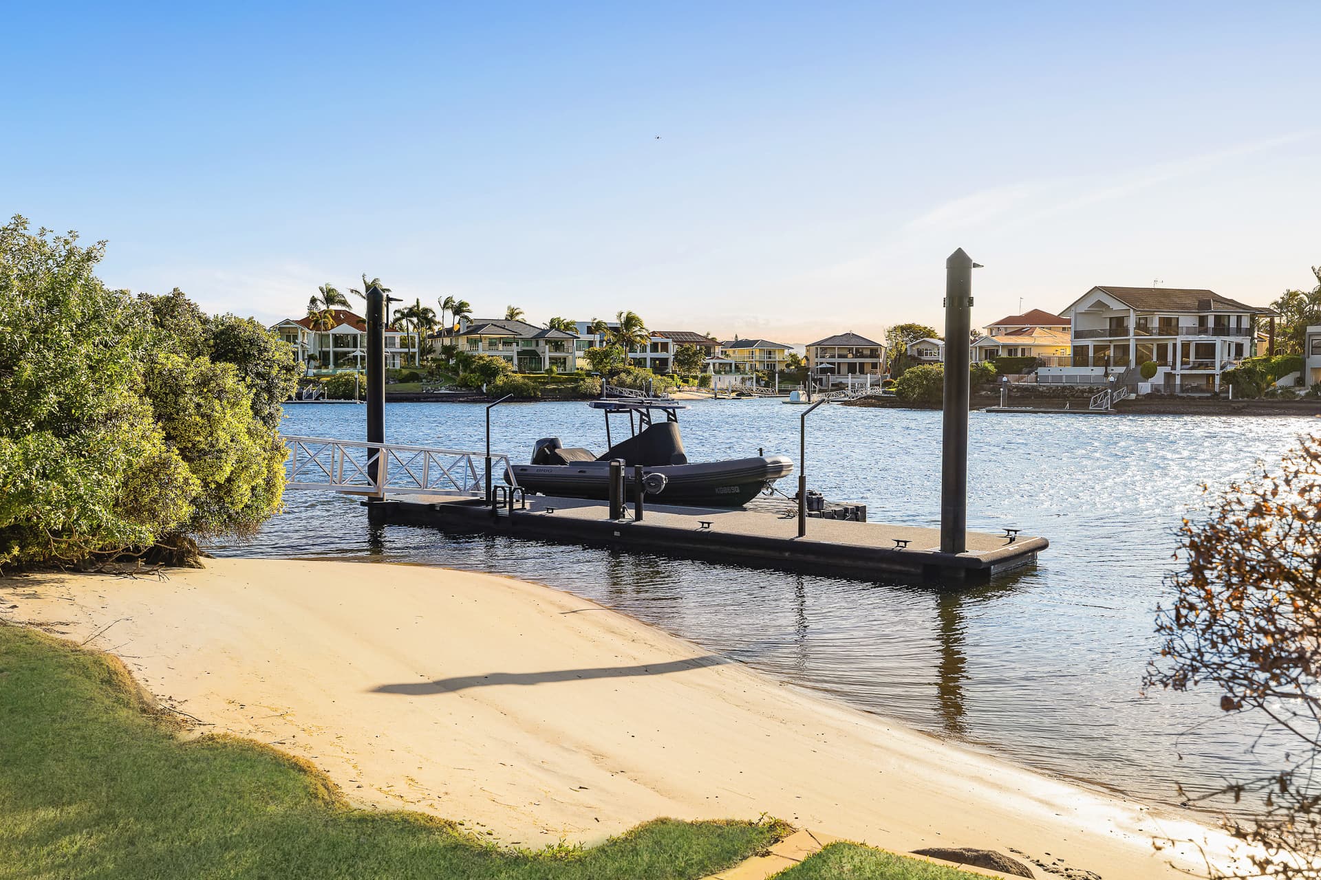 299A Monaco Street, Broadbeach Waters, QLD, 4218, Broadbeach Waters - Thumbnail 6