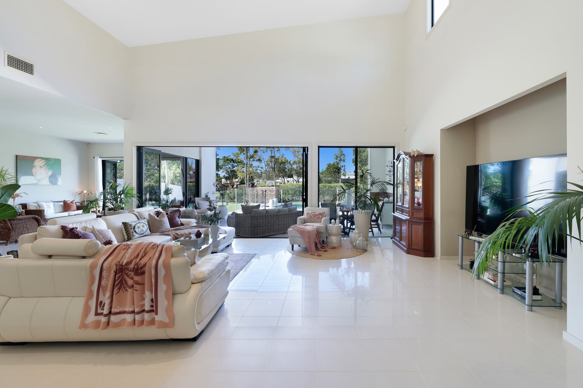 2021 The Circle, Sanctuary Cove, QLD, 4212, Sanctuary Cove - Thumbnail 8
