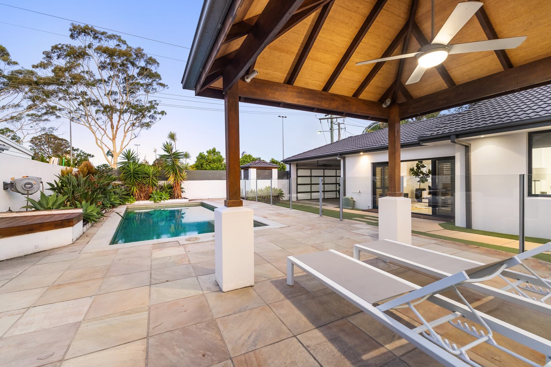 10 Gibraltar Drive, Isle Of Capri, QLD, 4217, Surfers Paradise - Thumbnail 4