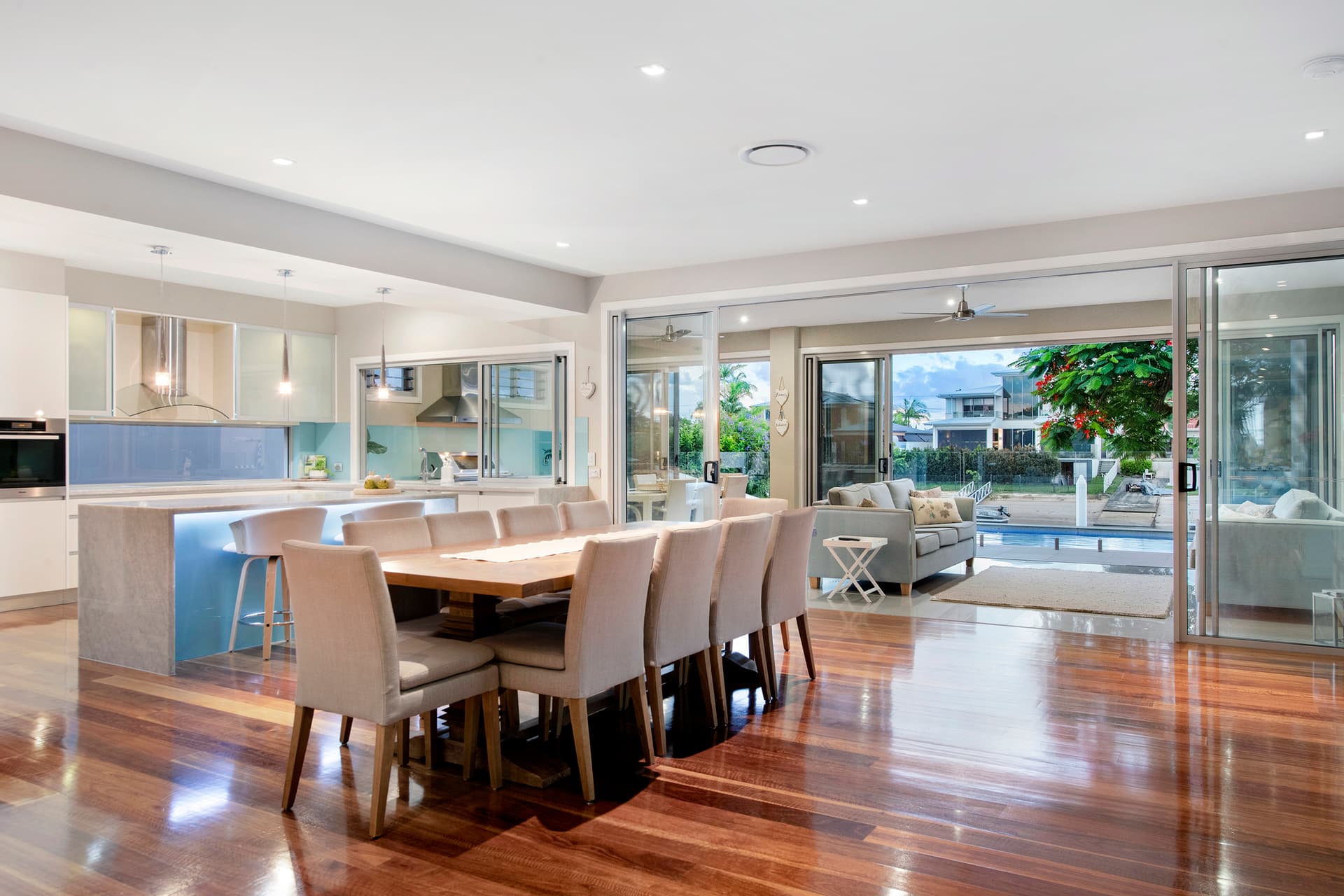 24 Park Avenue, Broadbeach Waters, QLD, 4218, Broadbeach Waters - Thumbnail 2