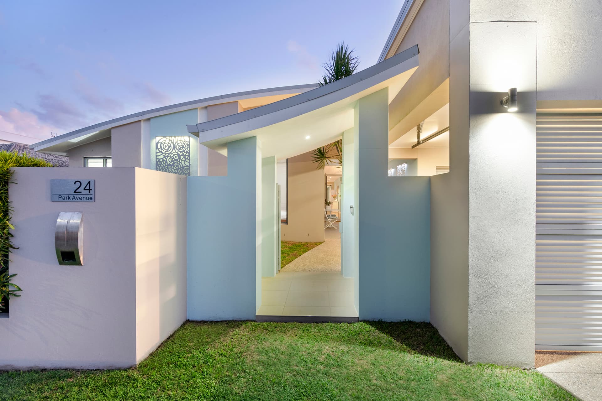 24 Park Avenue, Broadbeach Waters, QLD, 4218, Broadbeach Waters - Thumbnail 5