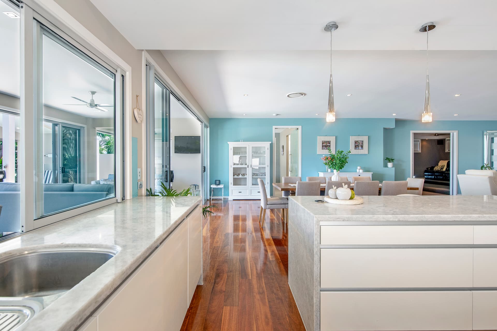24 Park Avenue, Broadbeach Waters, QLD, 4218, Broadbeach Waters - Thumbnail 8