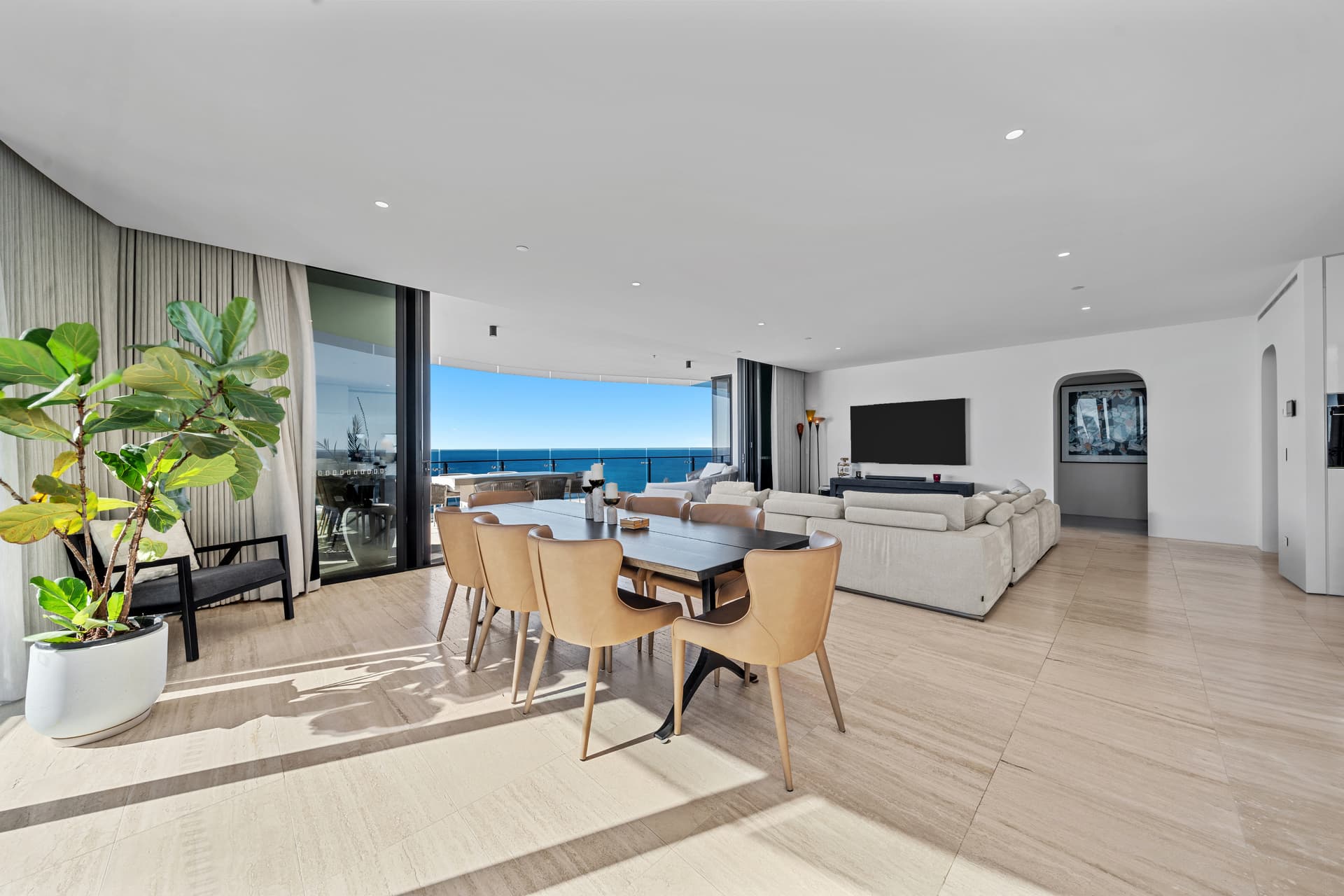 3901/272 Hedges Avenue, Mermaid Beach, QLD, 4218, Mermaid Beach - Thumbnail 2