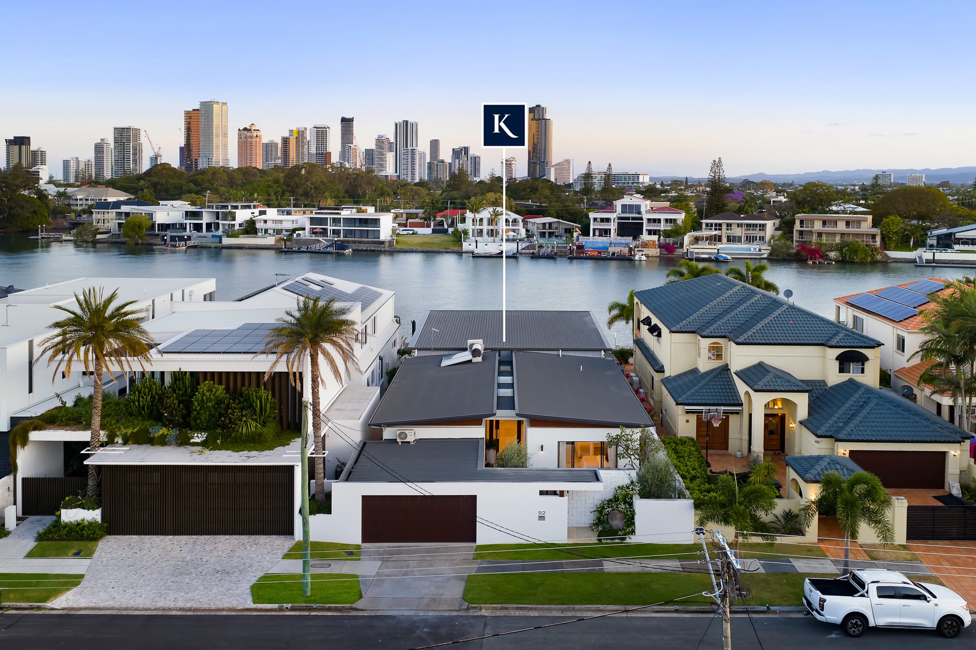 92 Amalfi Drive, Isle Of Capri, QLD, 4217, Surfers Paradise - Thumbnail 2