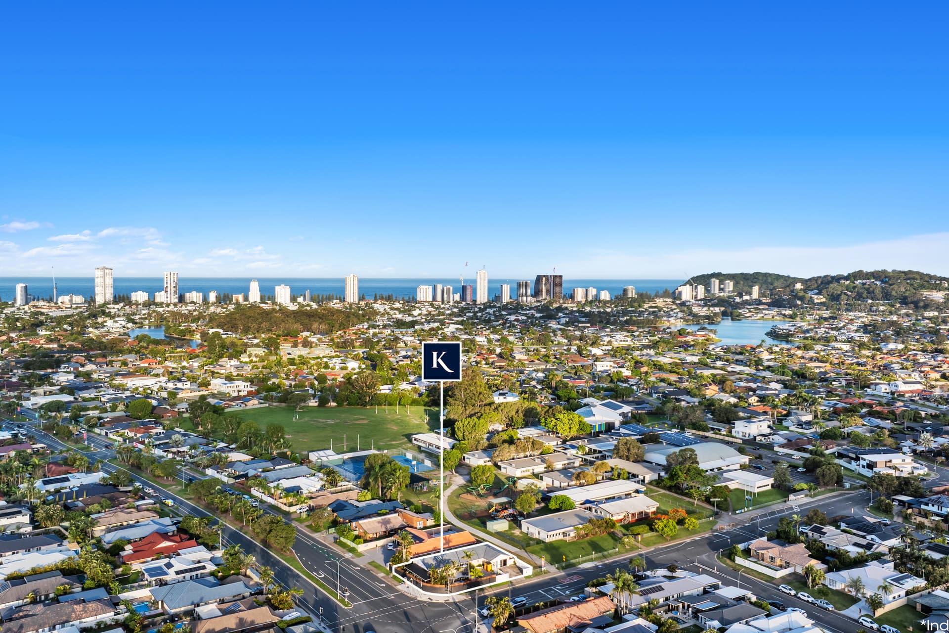 2 Whistler Drive, Burleigh Waters, QLD, 4220, Burleigh Waters - Thumbnail 2
