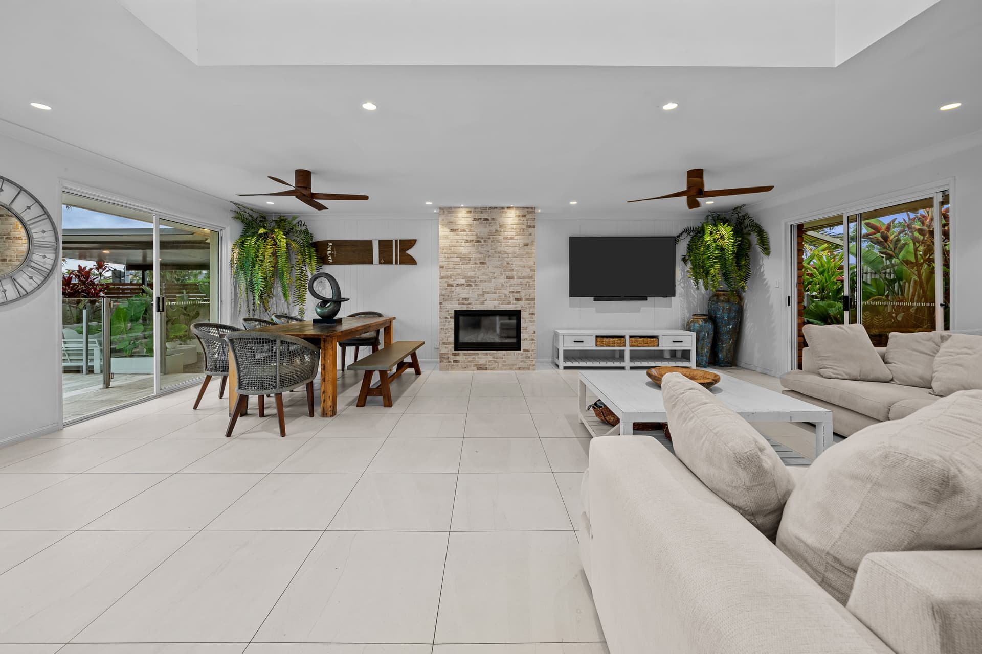 2 Whistler Drive, Burleigh Waters, QLD, 4220, Burleigh Waters - Thumbnail 5