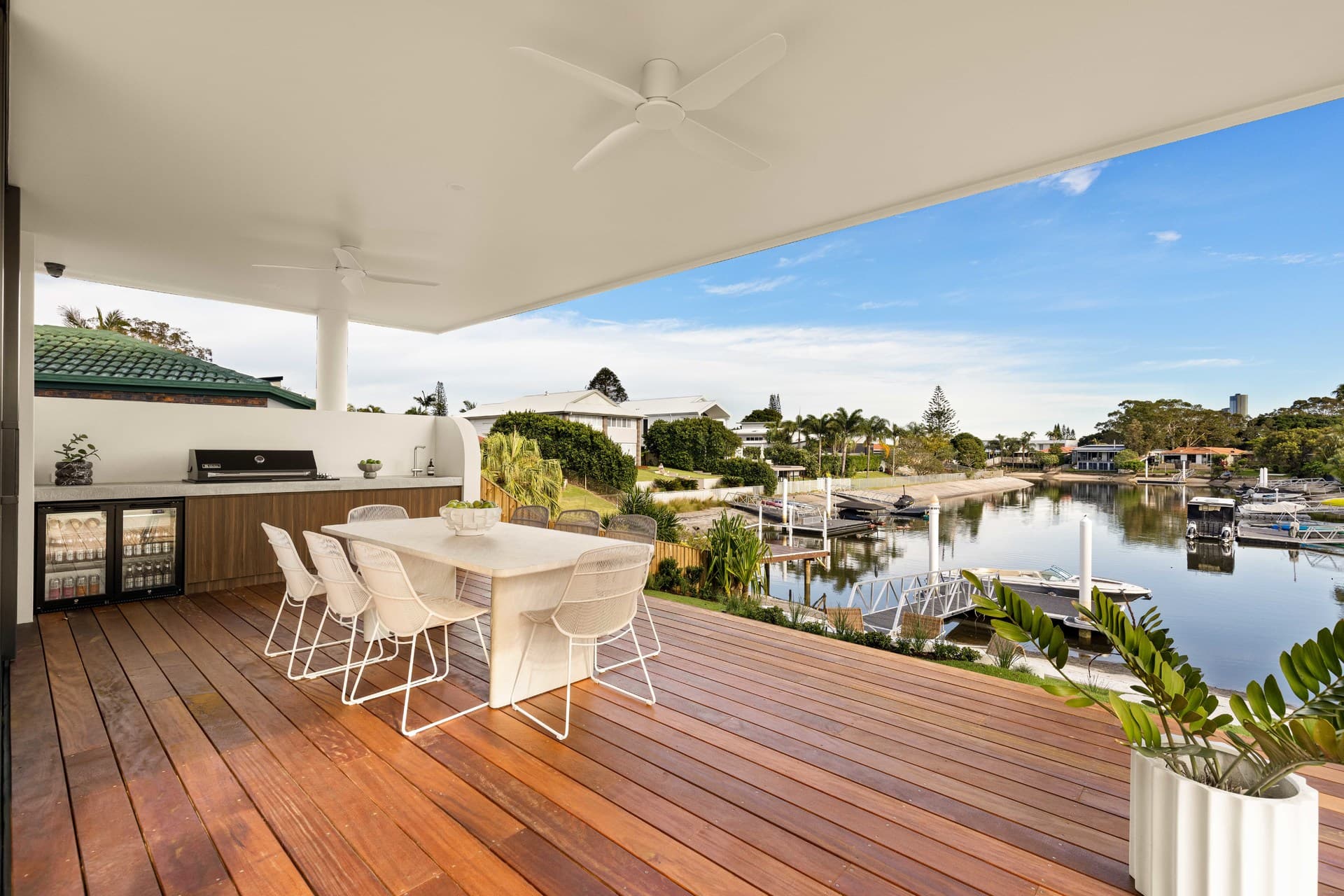 29 Karbunya Street, Mermaid Waters, QLD, 4218, Mermaid Waters - Thumbnail 5