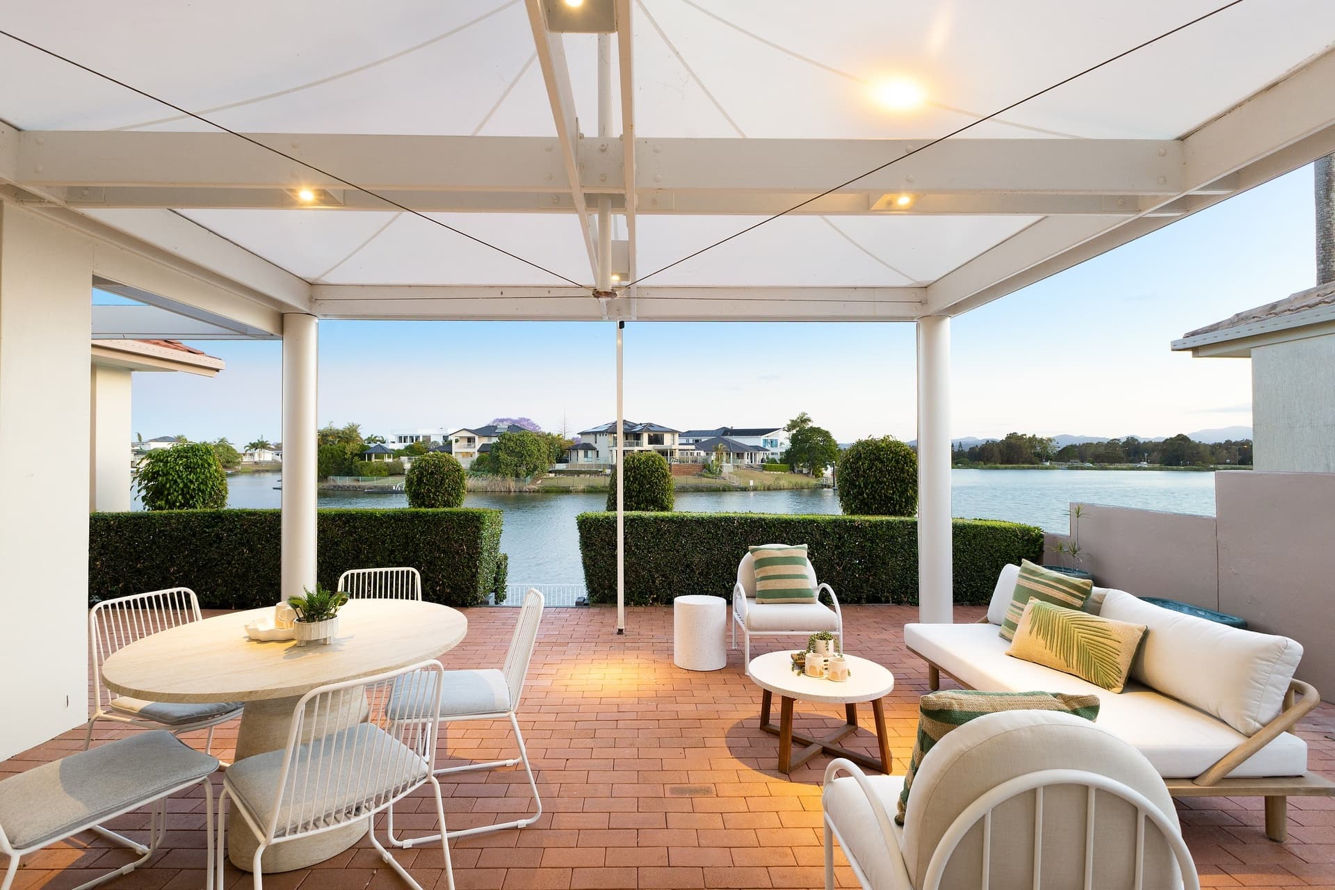 30 Santabelle Crescent, Clear Island Waters, QLD, 4226, Clear Island Waters - Thumbnail 3