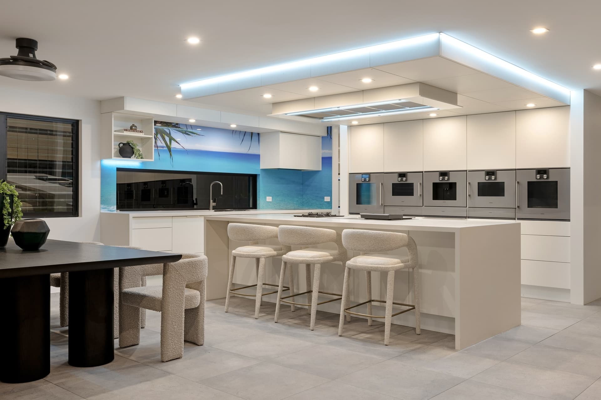 13 Tamborine Street, Mermaid Beach, QLD, 4218, Mermaid Beach - Thumbnail 7