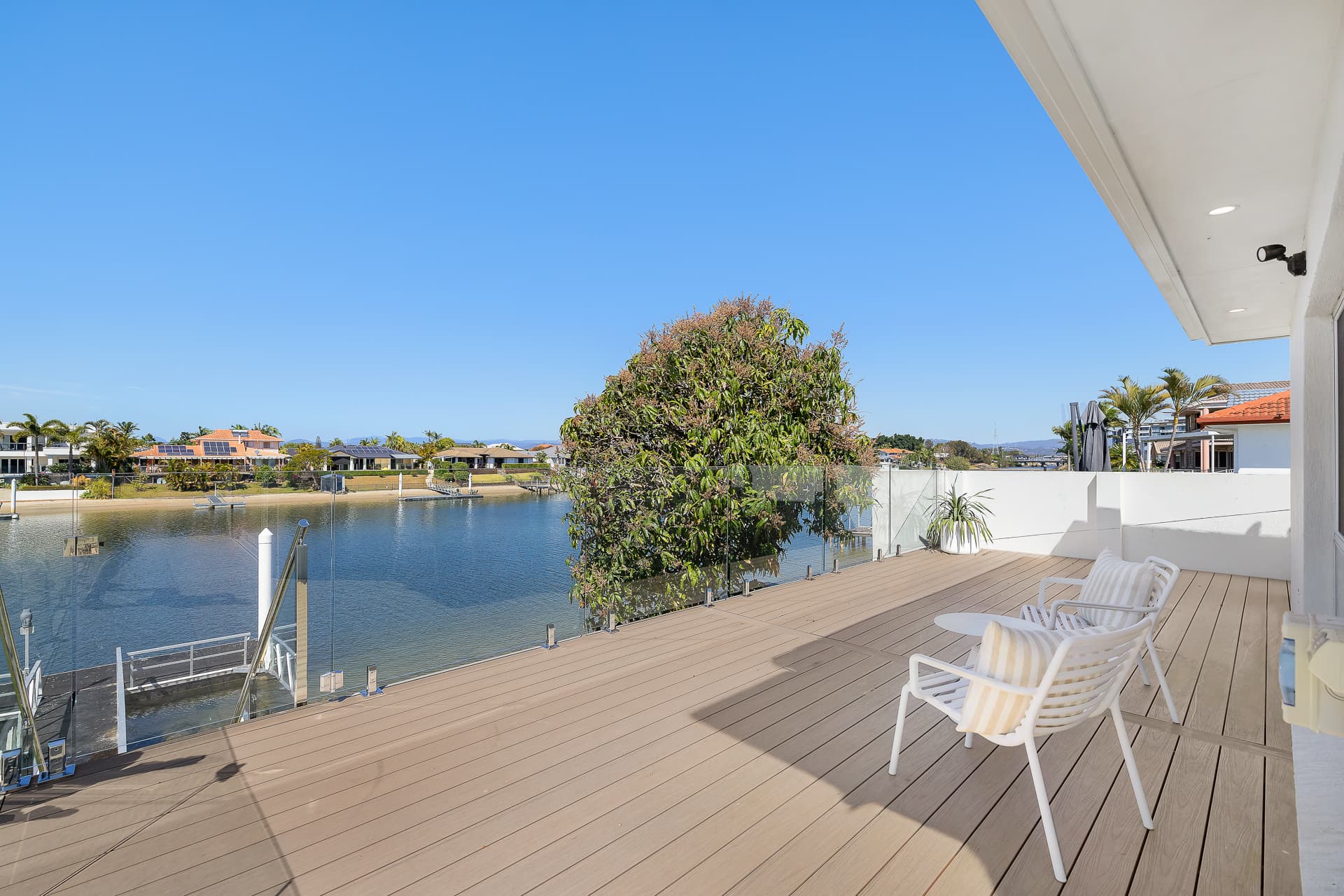 53 Cessnock  Close, Mermaid Waters, QLD, 4218, Mermaid Waters - Thumbnail 8