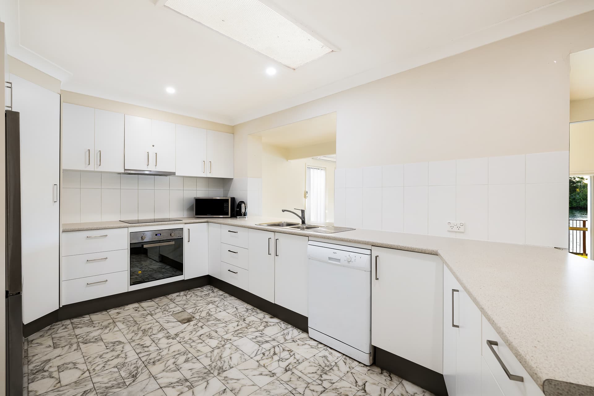 193 Stanhill Drive, Surfers Paradise, QLD, 4217, Surfers Paradise - Thumbnail 8